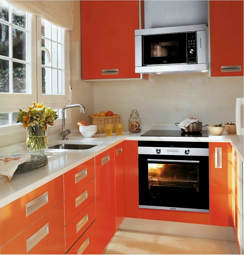 A 60 cm széles beépített sütő kiváló és standard megoldás egy modern konyhához