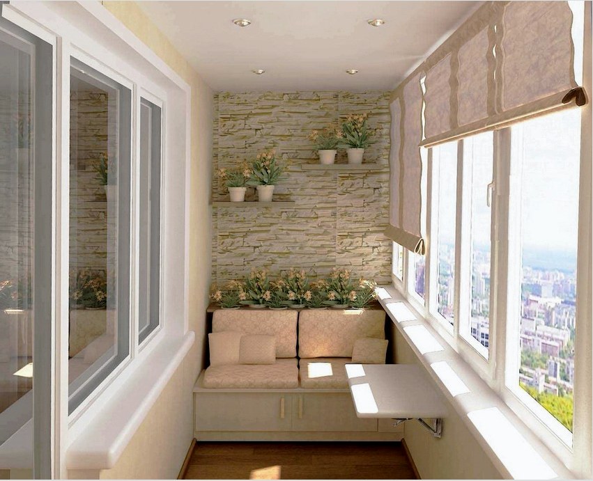 A redőnyök kiválóan alkalmasak panorámás ablakokkal ellátott erkélyekre.