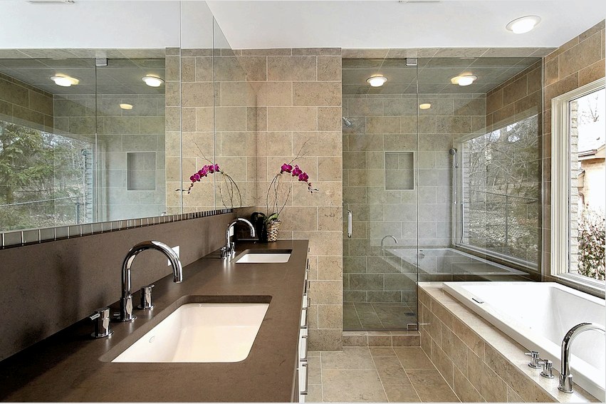 A fürdőszobában történő munka megkezdése előtt meg kell határozni a jövőbeli helyiségek belső és belső színét