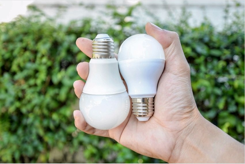 A LED-lámpák feszültség túlfeszültség nélkül működhetnek