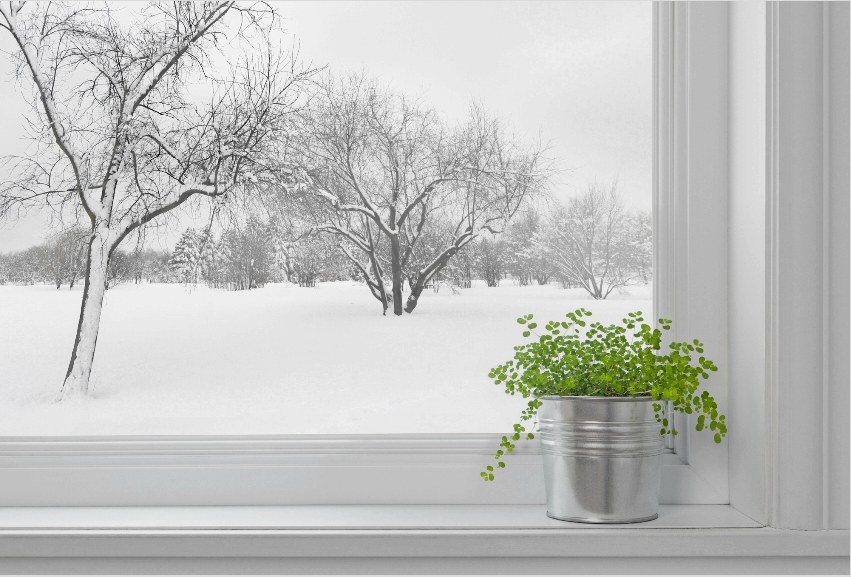 Az ablakokat téli üzemmódba váltás módszerével biztosítható a ház hő- és kényelem megőrzése