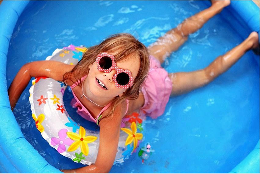 A felfújható medence tökéletes olyan gyermekek számára, akik nem tudnak úszni