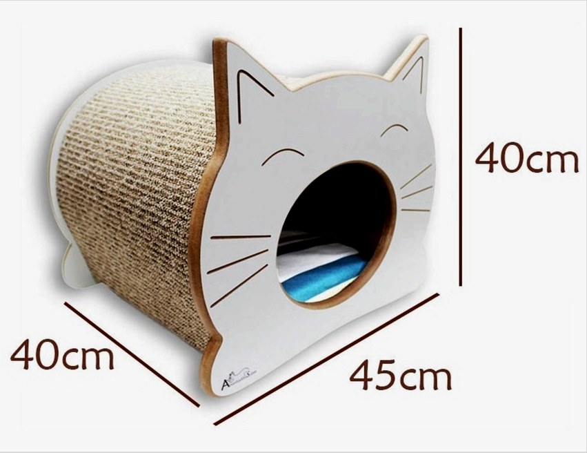 Ház macskáknak egy 40x40x45 centiméter hosszúságú karcoló oszloppal 