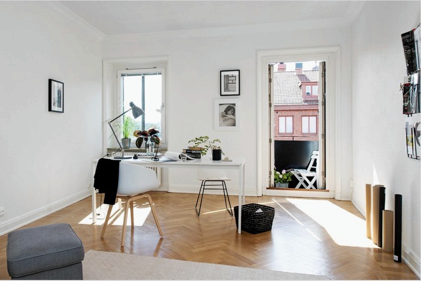 A minimalizmus a befejező anyagok, a bútorok és a dekor elemek minimális készletében rejlik.