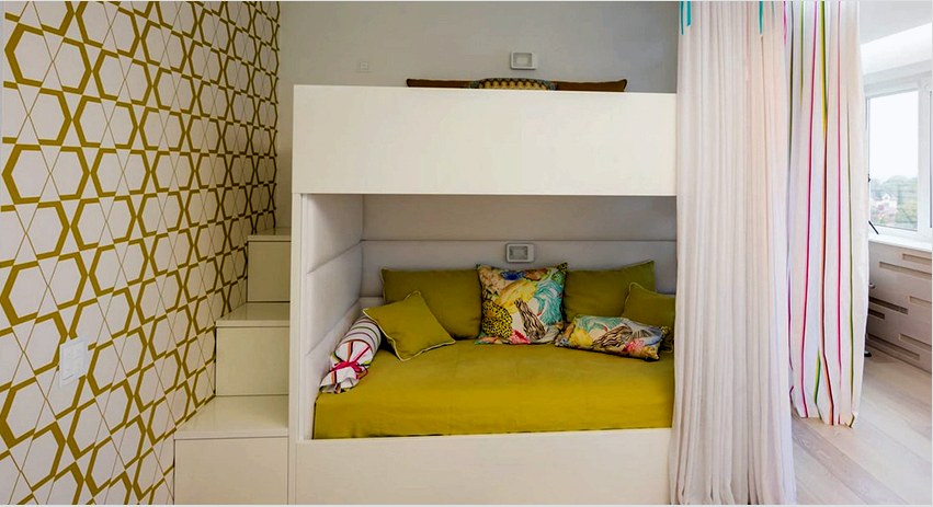 Az emeletes ágy fő előnye a hely maximális optimalizálása a szobában
