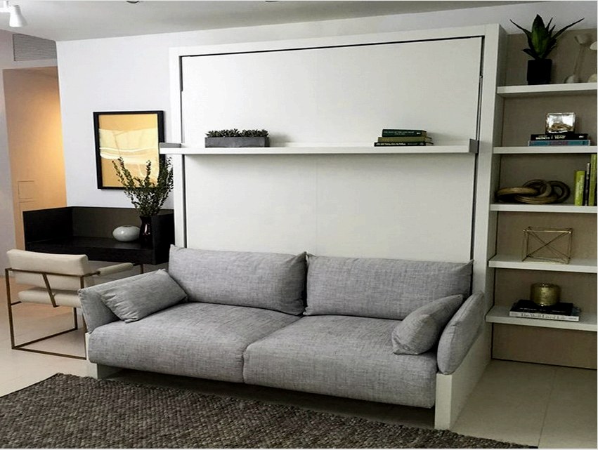 A kanapé átalakulása az egyszobás apartmanok egyik legnépszerűbb módosítása