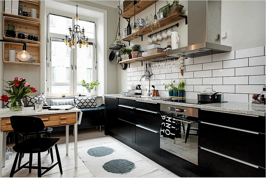 A fekete és a grafit színeket gyakran használják a skandináv konyhákban.