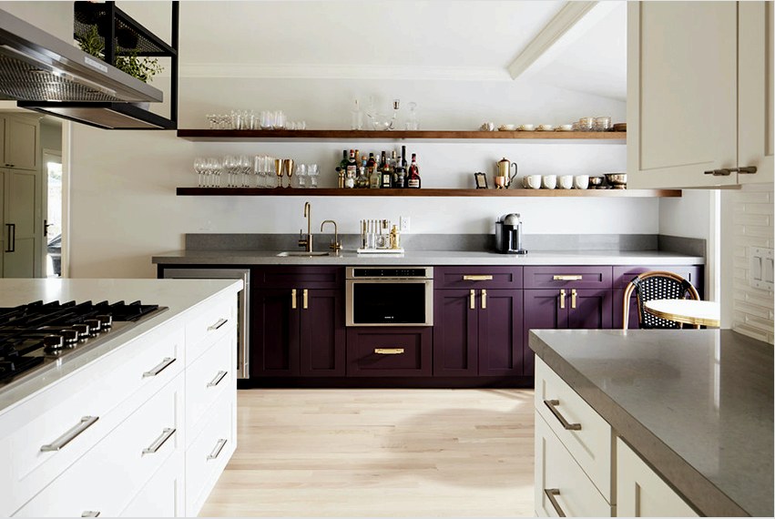 A konyha kényelmessé és funkcionálissá tételéhez a bútorokat helyesen kell elhelyeznie