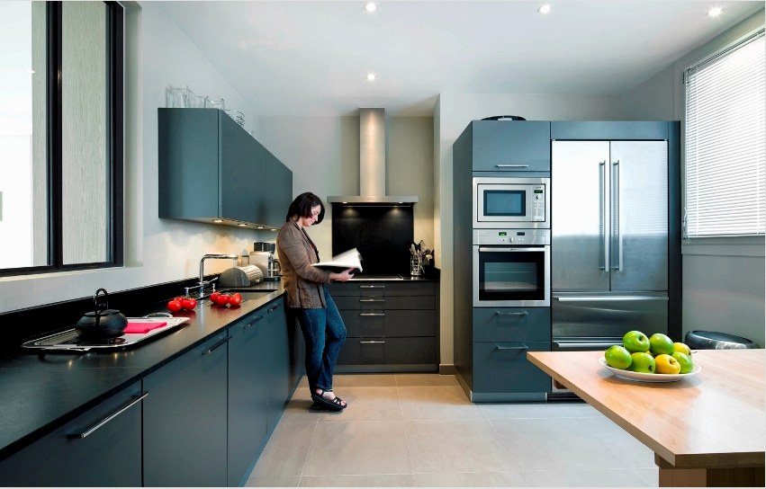 A konyhaszekrények mérete eltérő lehet, ami lehetővé teszi a helyiséghez legmegfelelőbb lehetőség kiválasztását
