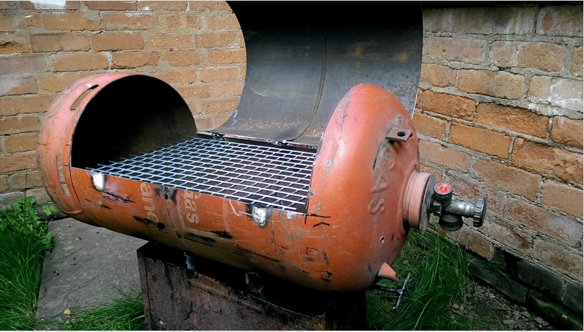 Gázpalack - ideális alap a grill készítéséhez