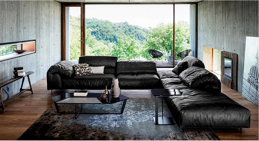 Az L alakú kanapék könnyen illeszkednek bármilyen területű helyiségekbe