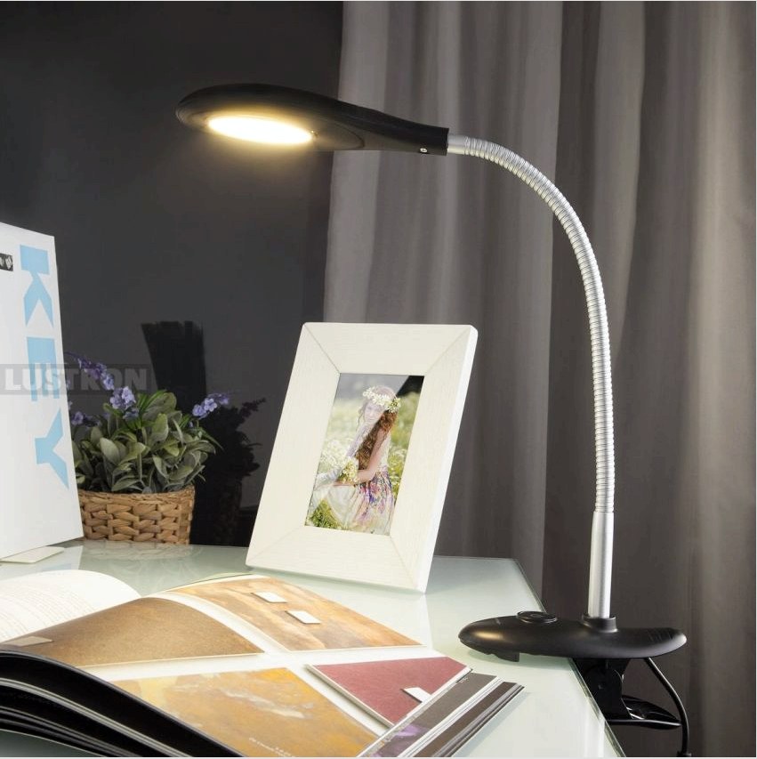 A LED-lámpák a rögzítés típusától függően különböznek: az asztal felületére, a szorítóra és a ruhacsipeszre szerelve