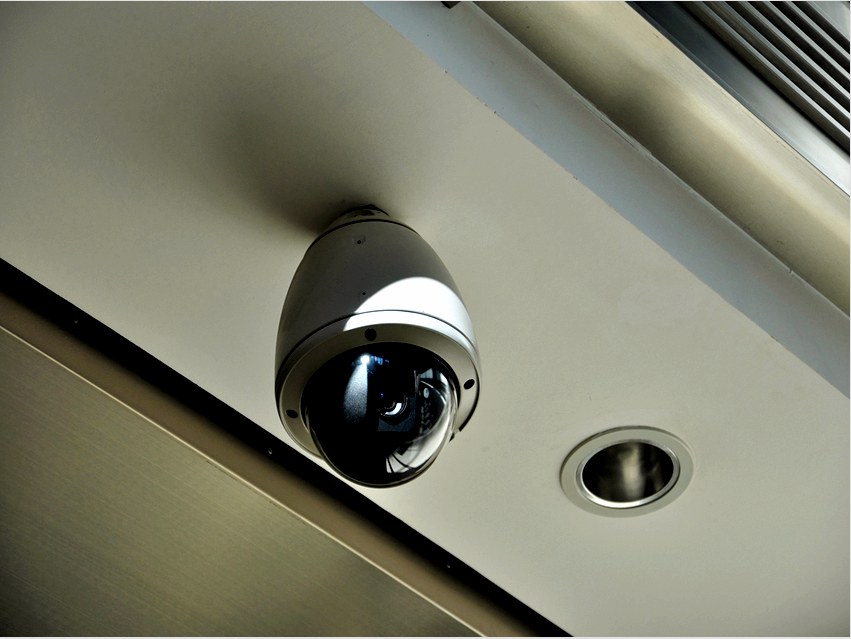 A CCTV kamerák csak a kompakt méretekben különböznek a hagyományos készülékektől