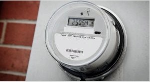 Villamosenergia-fogyasztásmérők leolvasása: az adatok eltávolítása a mérőberendezésekről