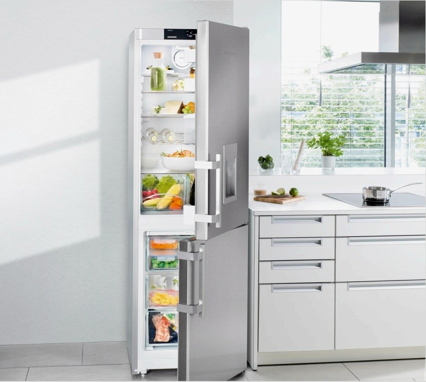 A hűtőszekrények modern kialakítása lehetővé teszi, hogy a készüléket bármilyen konyhába beépítse