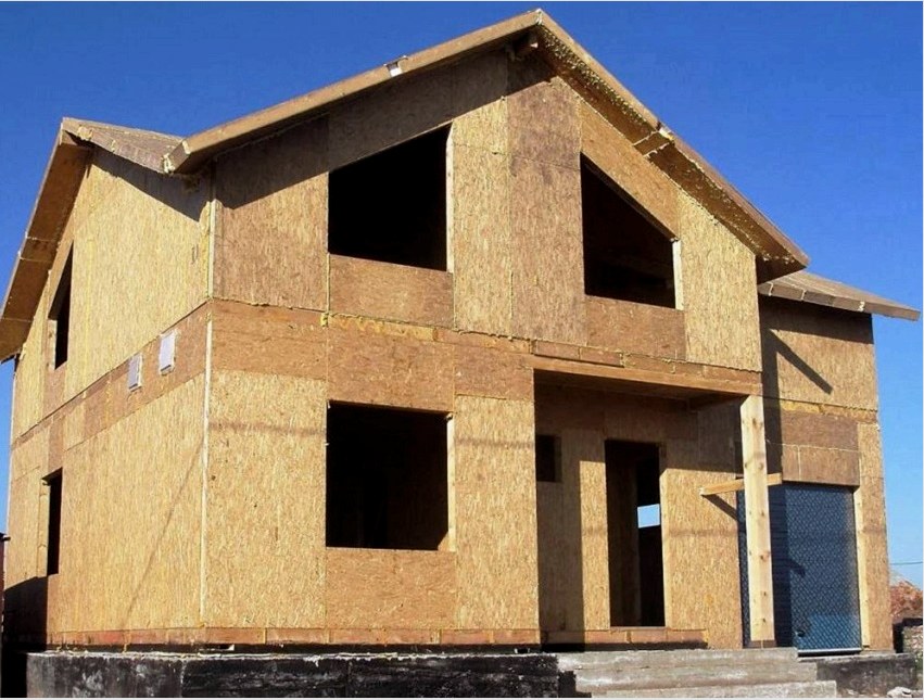 A SIP panelekből szerkezetek (falak, padlók, tetők) keret nélkül építhetők be