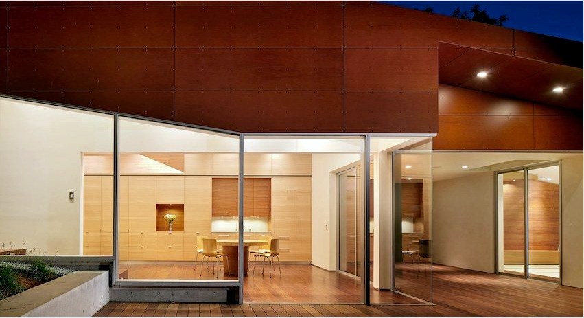 Tégla homlokzati panelek: gyönyörű ház, terhelés nélkül a falakon