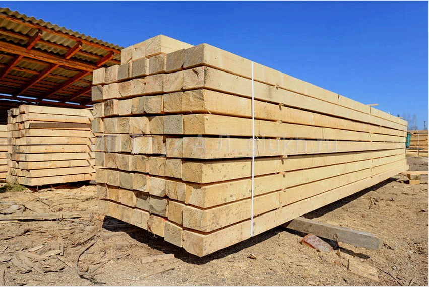 Fából készült építőanyagokat használnak faházak, fürdők és egyéb melléképületek építéséhez