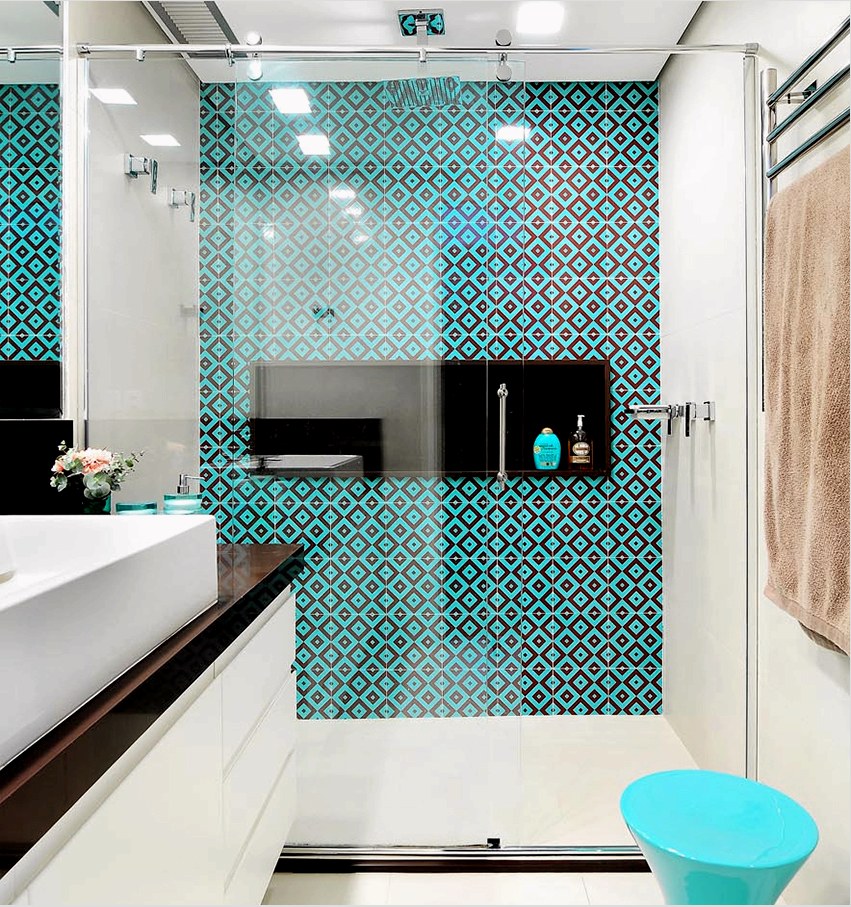 A felhasználók körében a legnépszerűbb csúszó üvegajtók zuhanyzókhoz