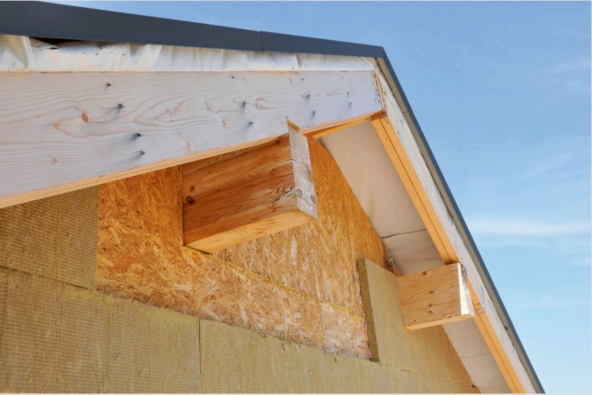 A gerendás tető a tetőtéri padló építésének egyik legnépszerűbb tervezési lehetősége