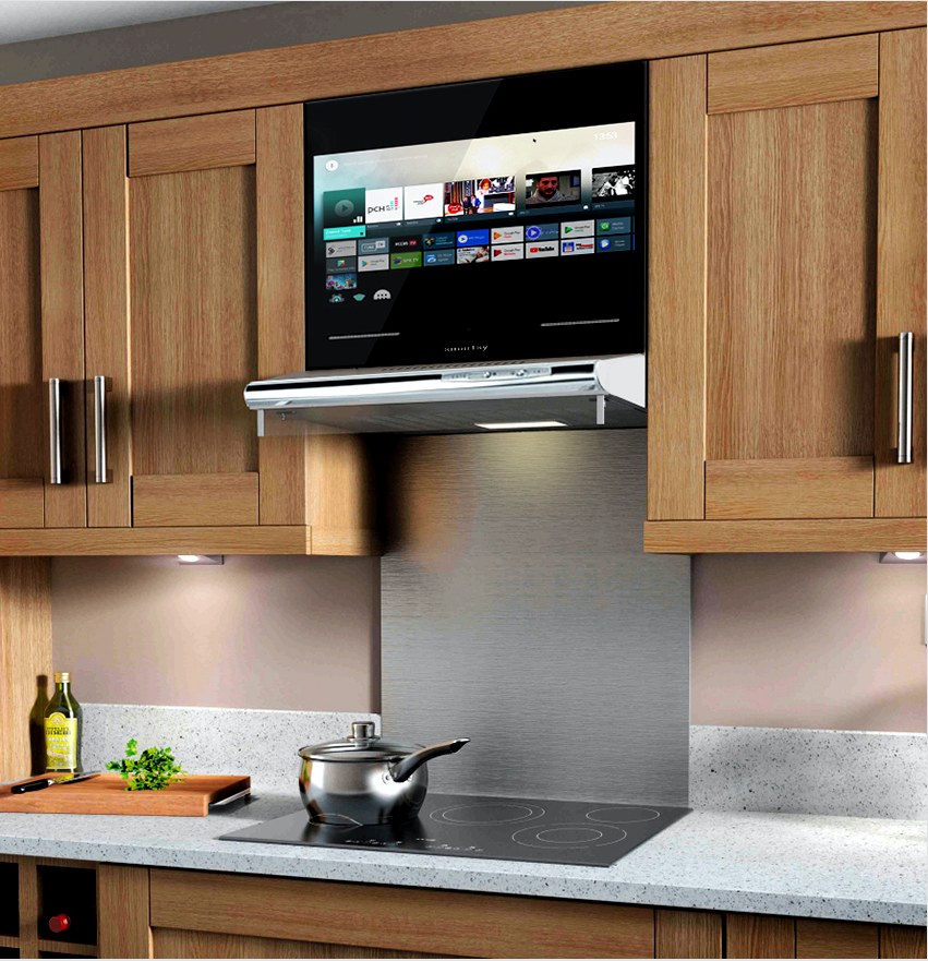 A konyha homlokzatába beépített TV kényelmes és népszerű lehetőség