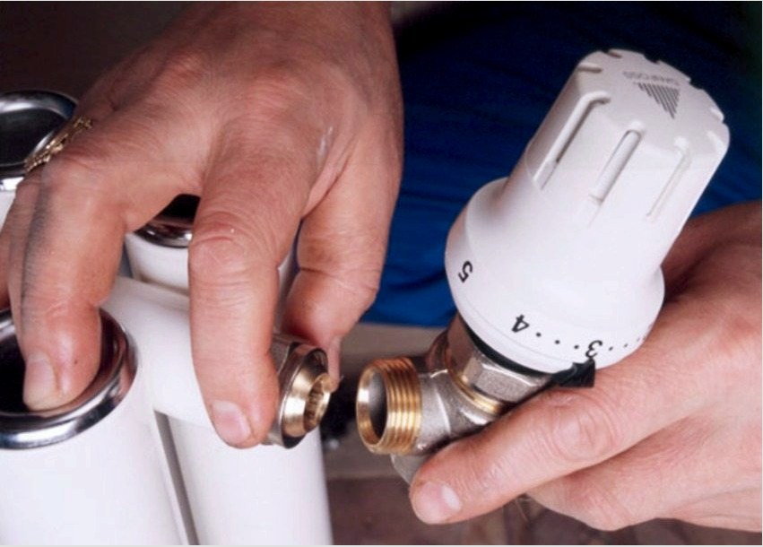DIY automatikus termosztát csatlakoztatás az akkumulátorhoz
