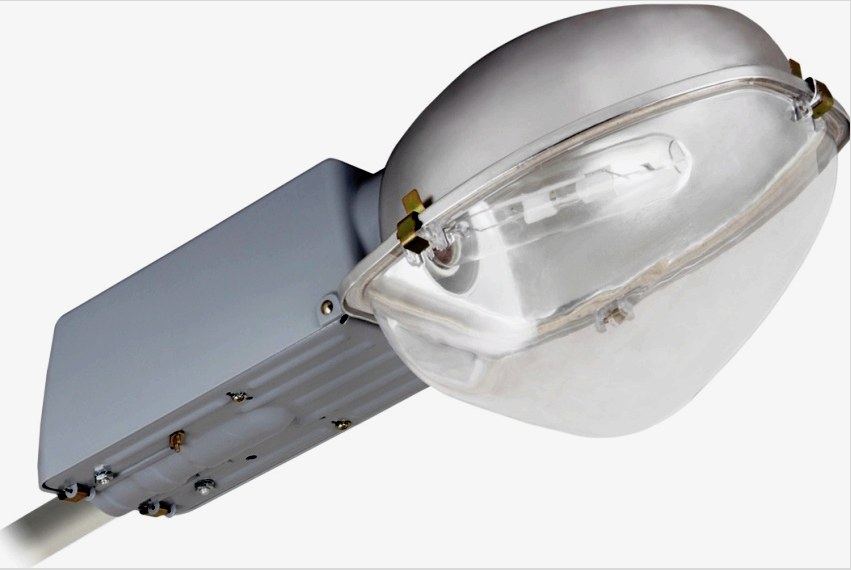 A DRL lámpákkal ellátott lámpatesteket két fő típusra osztják: konzolos és koronás