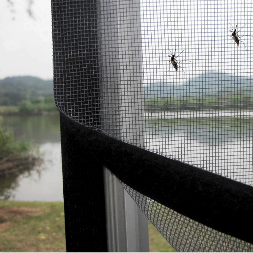 Tépőzáras szúnyogháló megbízhatóan védi a helyiségeket több évszakra