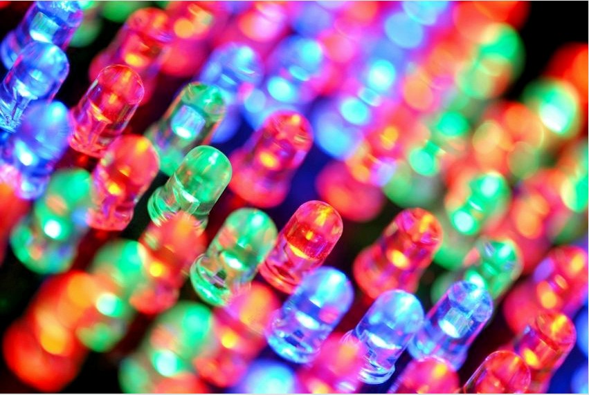 A LED-ek helyettesíthetik a hagyományos izzólámpákat