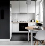 Fekete-fehér konyha: a yin és yang fogalma a belső terekben