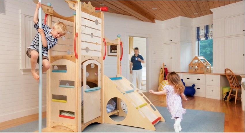 Gyerek sportkomplexum a lakásban: érdekes szabadidő és fizikai fejlődés