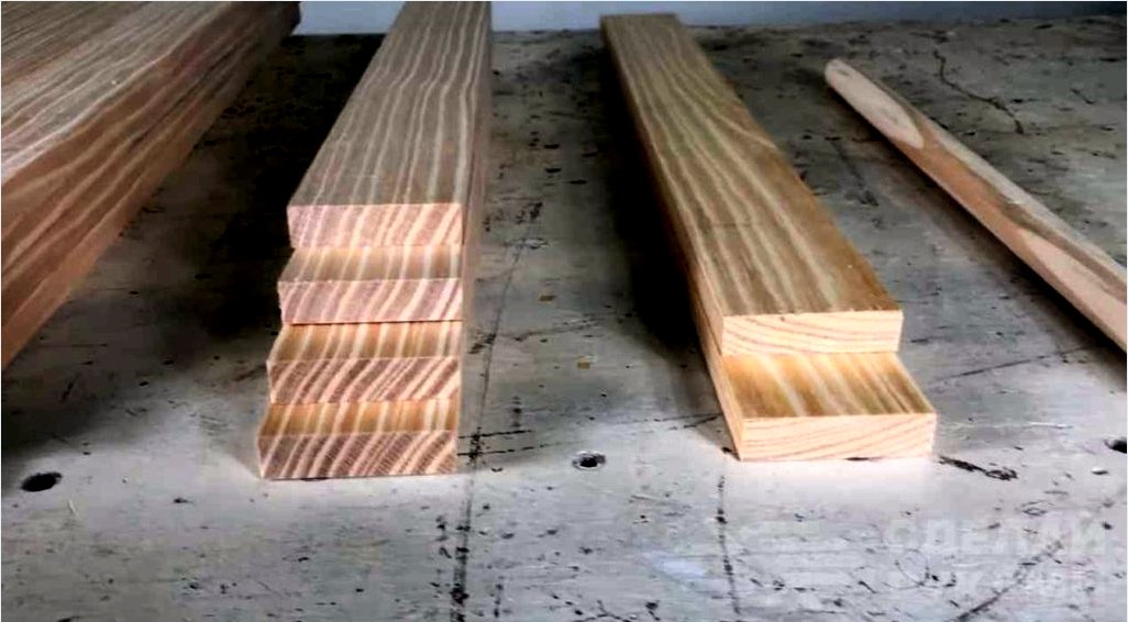 Csináld magad kerek, fából készült összecsukható asztal