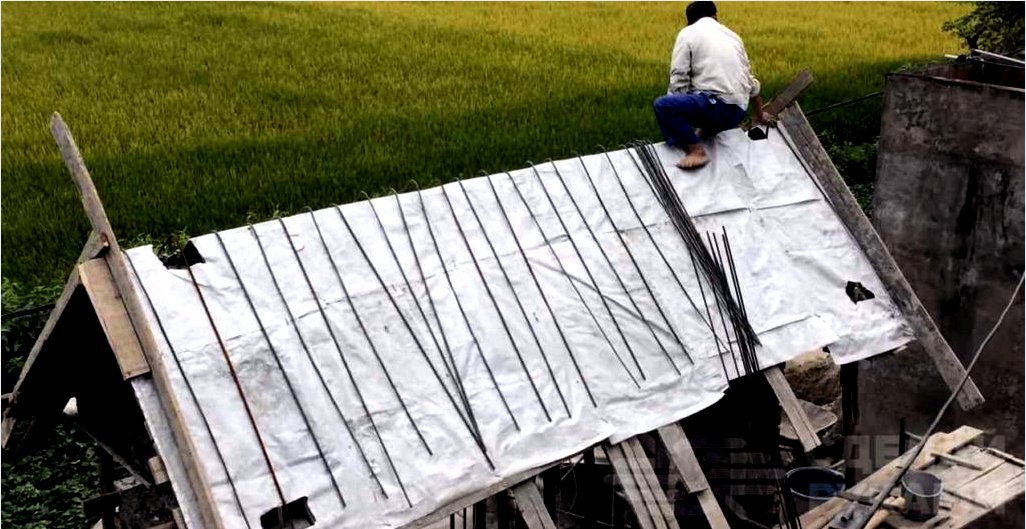 Mester osztály vietnami építőktől: napellenző a kapu felett