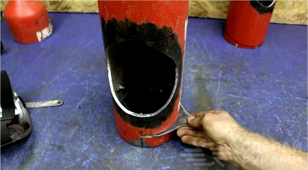 Hogyan vált egy régi tűzoltó készülék mini sütővé