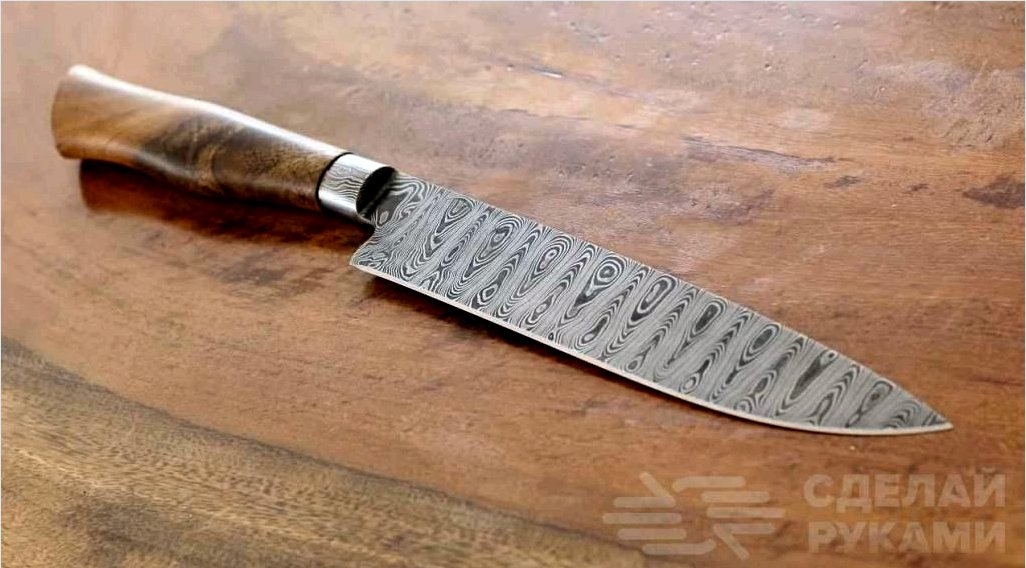 Hogyan készítsünk egy kést egy szokatlan mintával a saját kezével