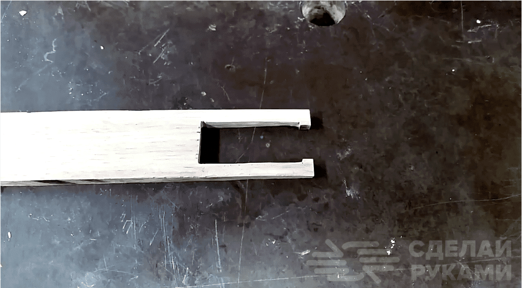 Hogyan készítsünk egy fából készült tokot egy USB-meghajtóra