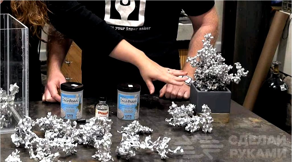 Hogyan készítsünk dekoratív alumínium korallokat?
