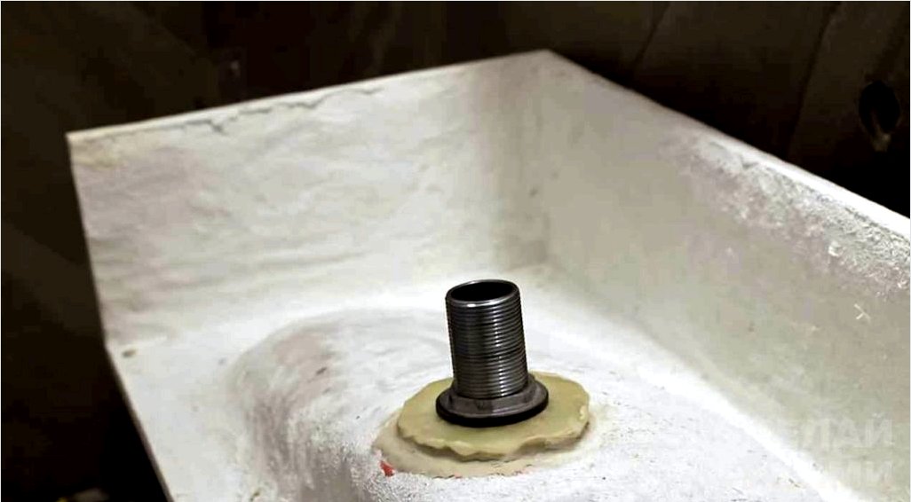 Hogyan készítsünk könnyű beton mosogatót?