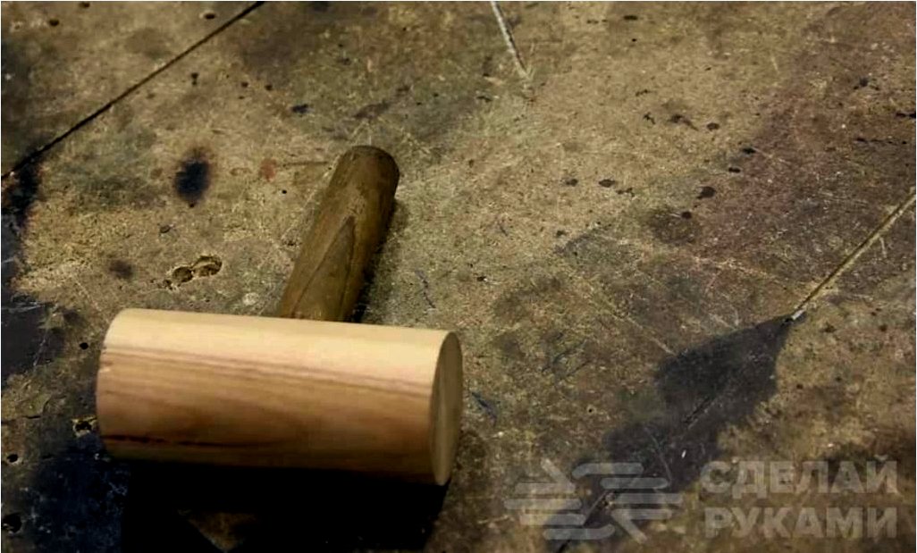 Hogyan készítsünk egy egyszerű fából készült bőr klipet