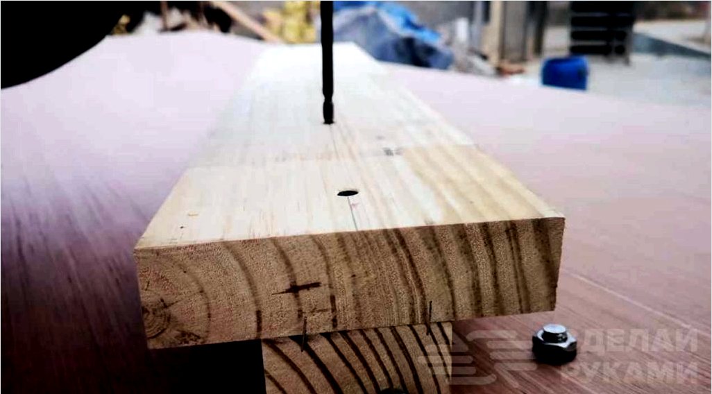 Hogyan készítsünk egy fa esztergot sietve