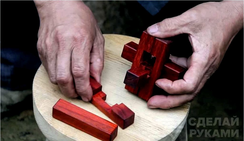 Hogyan készítsünk trükkös puzzle-t fadarabokból?