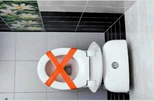 Eldugult WC: univerzális módszerek a probléma megoldására - háztartási tisztítószerek