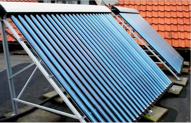 A kollektor felszerelése padlófűtés, víz- vagy napfűtés céljából a ház tetején: Tippek - áttekintés