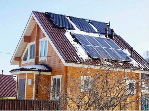A kollektor felszerelése padlófűtés, víz- vagy napfűtés céljából a ház tetején: Tippek - áttekintés