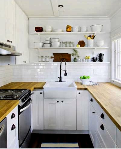 Hogyan készítsünk egy konyhát egy házban: belsőépítészet és dekoráció - dekorációs lehetőségek és opciók ablakban