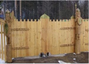 Hogyan készítsünk fából készült kapukat saját kezűleg otthoni és kertészeti célokra: Áttekintés