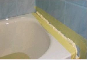 A fürdőszoba és a burkolólapok közötti varrás - minél jobb a javítás?  Szilikon vagy habarcs és fénykép