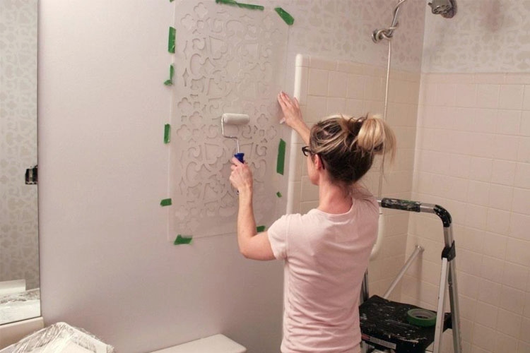 Fürdőszoba falainak festése csempe helyett