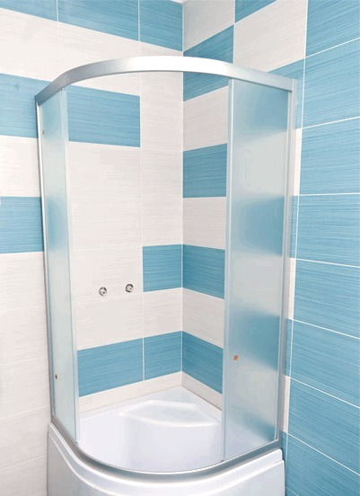 A zuhanykabin felszerelése: útmutató + fénykép