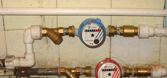 A vízmérők felszerelése: mérőválasztás, mérők felszerelésének szabályai, plomba, papírmunka